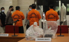 Fresh concerns raised after KPK hands recent arrestees over to police