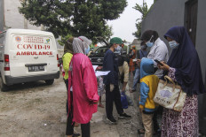 COVID-19 data gaps persist over year into outbreak