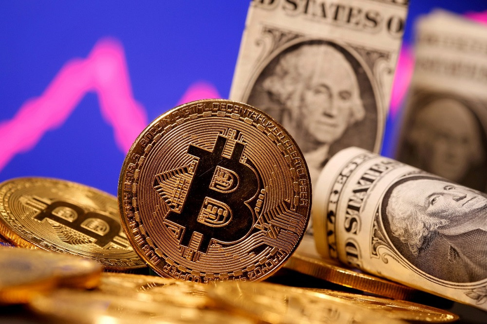 bitcoin and digital currencies as legal money