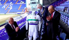 RI ambassador to UK attends unveiling of Tranmere Rovers kit