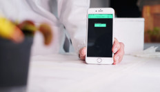 South Korean designer creates 'Third Eye' for 'smartphone zombies'