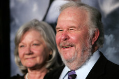Actor Ned Beatty (R) and wife Sandra Johnson (L) arrive at the Paramount Pictures premiere of the film 
