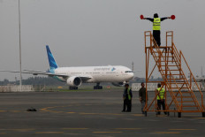 Garuda faces bankruptcy, weighs options