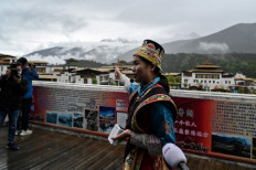 Herders to hoteliers: China lures millions of tourists to Tibet
