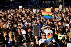 Harry Potter, 'Friends' may fall victim to Hungary's anti-LGBT law - broadcaster