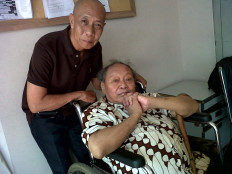 Old friends: Pak Ogah with Drs. Suryadi, who voices Pak Raden.