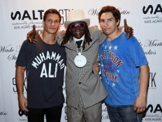 Nico Ali Walsh, grandson of Muhammad Ali, signs pro boxing deal