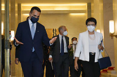 Foreign Minister Retno LP Marsudi (right) speaks to Italian Foreign Minister Luigi Di Maio (left) during a working visit to Rome on June 27. Indonesia is set to take over the Group of 20 (G20) presidency from Italy in December.