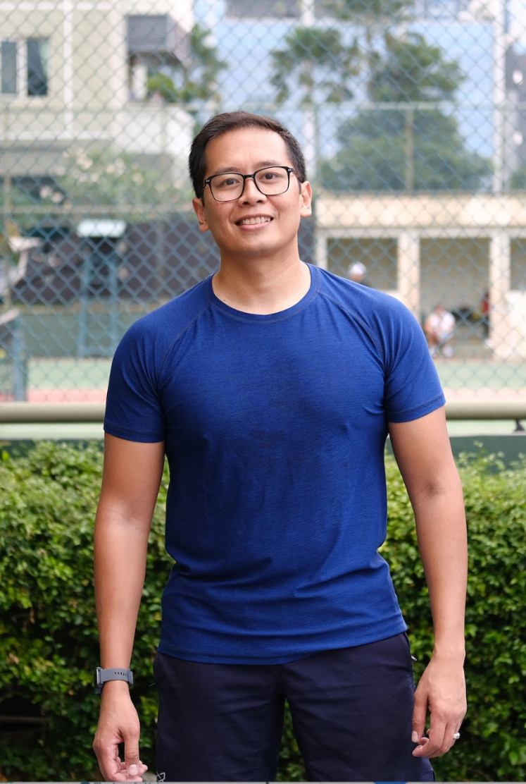 No rush: Jakarta-based trainer Carlo Christian Tamba urges people to go slow in their weight loss journey.