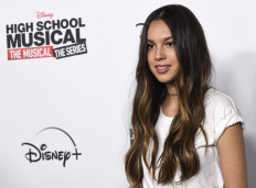 (FILES) In this file photo Olivia Rodrigo attends the Premiere Of Disney+'s "High School Musical: The Musical: The Series" at Walt Disney Studio Lot on November 1, 2019 in Burbank, California. Teen pop sensation Olivia Rodrigo is set to visit the White House on July 14, 2021 to put some star power into the Biden administration's flagging Covid-19 vaccination campaign. Rodrigo, 18, will meet with President Joe Biden and his top coronavirus advisor Anthony Fauci and "record videos about the importance of young people getting vaccinated," the White House said Tuesday.