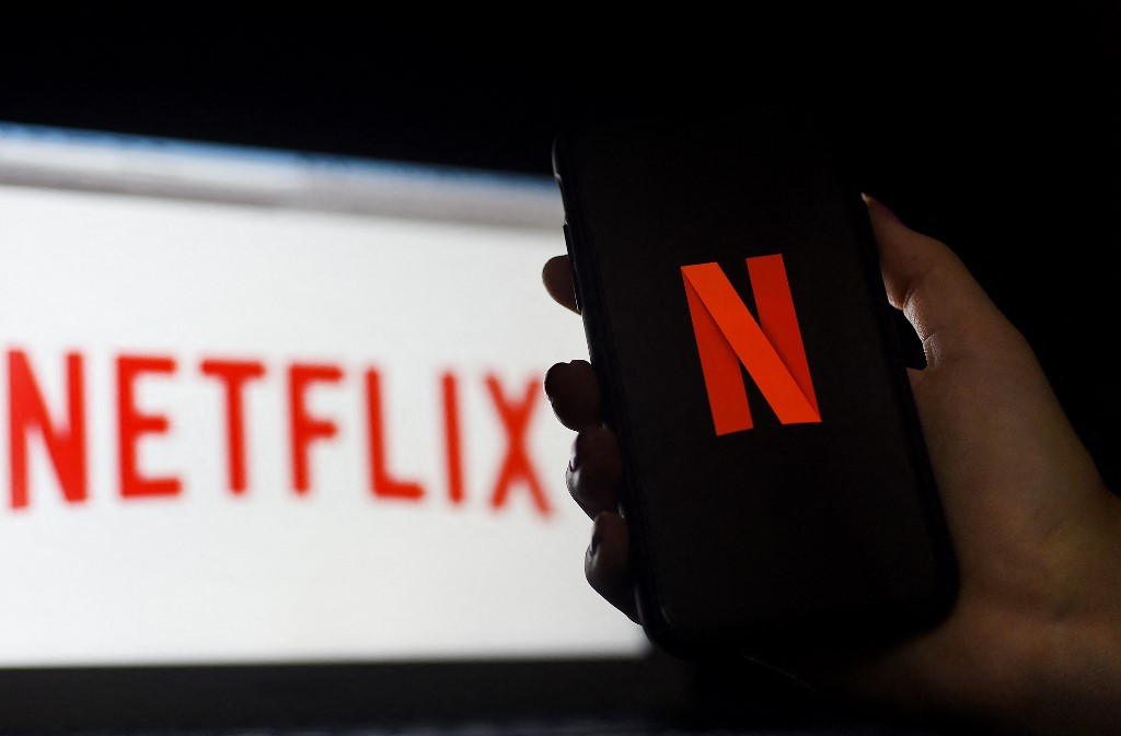 Netflix turns to games as streaming growth slows