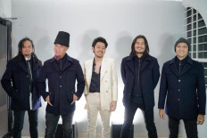 Pop-rock legends meet rising star: Dewa 19 and Pamungkas collaborate