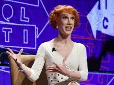  US comedian Kathy Griffin says she has lung cancer 