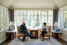 Foreign Minister Retno Marsudi speaks with Kurt M. Campbell, the United States' Indo-Pacific coordinator for the National Security Council, on Monday at the White House. Retno was in Washington, DC at the invitation of US Secretary of State Antony Blinken.