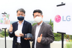 Mr. Lee Taejin – President of LG Electronics Indonesia & Mr. Erwan Zeng – Sales Director of LG Electronics Indonesia