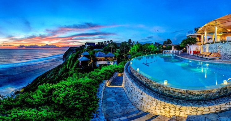 Instagram-ready: Located on a clifftop, the Karma Kandara's half-moon-shaped infinity pool offers 180 degrees views over the Indian Ocean. As they put it, Instagrammable. 