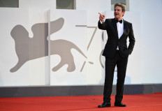 'The Box' gets inside Mexican sweatshop at Venice film festival