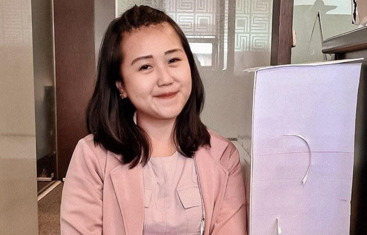 Can complain: Sarah Lasmaria Hutabarat said borrowers could complain “the bad” debt collectors to the Indonesian Bank (BI) or to the Financial Services Authority (OJK). (Courtesy of Sarah Lasmaria Hutabarat)
