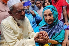 Bangladesh mother and son reunited after 70 years