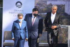 Illinois Governor J.B. Pritzker (center) and Chicago Mayor Lori Lightfoot (left) join former US President Barack Obama during a ceremonial groundbreaking at the Obama Presidential Center in Jackson Park on September 28, 2021 in Chicago, Illinois. 