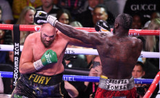  Fury knocks out Wilder to retain WBC crown in heavyweight classic 