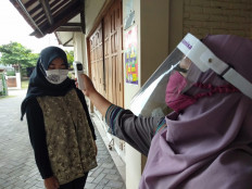 Under pressure: Confused by the ever-changing COVID-19 health protocols, Rifka Annisa is doing its best to keep both staff members and the women and children in its care safe. (Rifka Annisa Women's Crisis Centre)