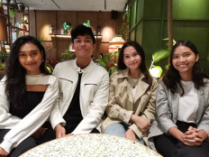 Fresh faces: Musicians (from left) Novia Bachmid, Nuca, Raissa Anggiani and Dere are four of the seven nominees for Best of the Best Newcomer at the Anugerah Musik Indonesia (AMI) Awards 2021. (JP/Felix Martua)