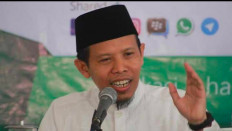 Senior Muslim cleric Ahmad Zain An-Najah was arrested and charged with setting up a charity organisation that diverted money to Jemaah Islamiyah (JI).