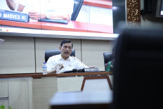 Luhut takes stand in defamation cast against activists