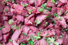 Smokin' good: Se'i, a spiced meat smoked using traditional methods that originates from East Nusa Tenggara, is making waves across the archipelago's culinary scene (Image source: Kompas.com/Facebook/seimoo.id)