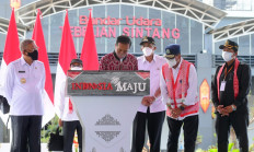 President Jokowi inaugurates Tebelian Airport on Wednesday.