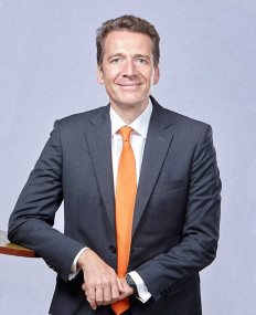 HSBC poised to lead transition to net-zero carbon through sustainable finance 