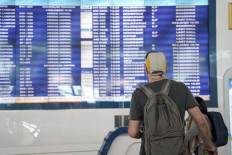 Indonesia restricts entry for foreigners, extends quarantine