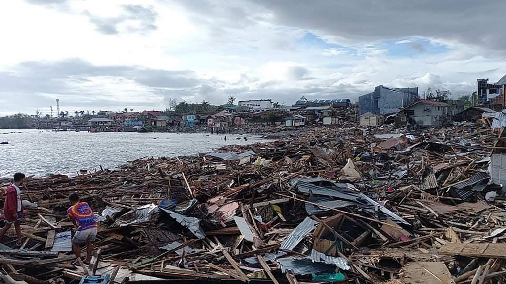 Death toll passes 200 after Philippines typhoon - Asia and Pacific ...