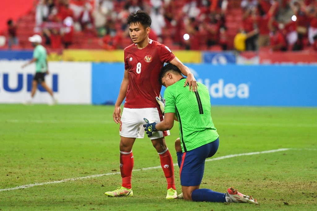 Indonesia score in extra time to overcome Singapore in AFF semi-final ...