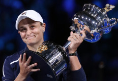 Barty announces shock retirement from tennis aged 25