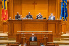France's European and Foreign Affairs Minister Jean-Yves Le Drian delivers a speech during a ceremony organized by the Romanian parliament to celebrate the 15th anniversary of the country's adherence to the European Union in Bucharest on February 2, 2022.

