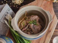 Immune booster?: Cia po is a Chinese traditional herbal soup that is believed to help people boost their immune systems. (Personal Collection/Courtesy of Kezia Poernama Sari)