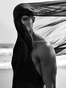 Photographer Wong Sim turns male sensuality into masterful art