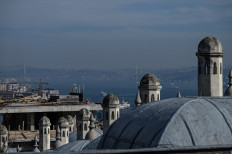 Istanbul skyline row erupts over new build near iconic mosque