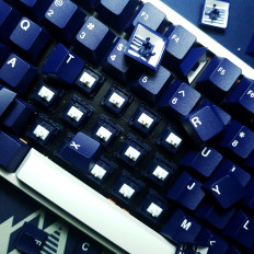 Retro click-clacks: The mechanical keyboards sweeping Indonesia