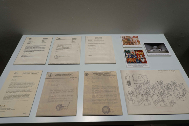 Archives: Since he was a student at the Indonesia Art Academy (ASRI) in the 1980s, artist Heri Dono has archived items related to his career, including letters from government and nongovernment institutions. (JP/A.Kurniawan Ulung)