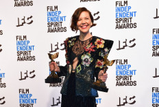 Gyllenhaal's 'Lost Daughter' triumphs at indie Spirit Awards