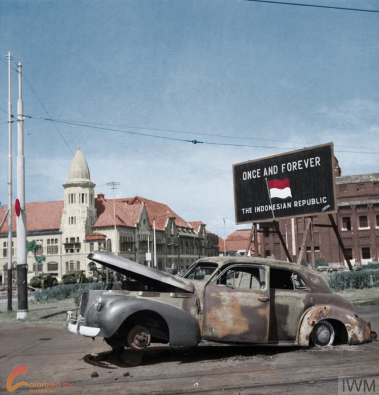 The beginning: Mazzini works in the media industry. He first colorized an old black and white photo for his Twitter post. (Courtesy of Mazzini)