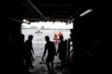  Strong quakes shake Indonesia, Philippines but no damage reported