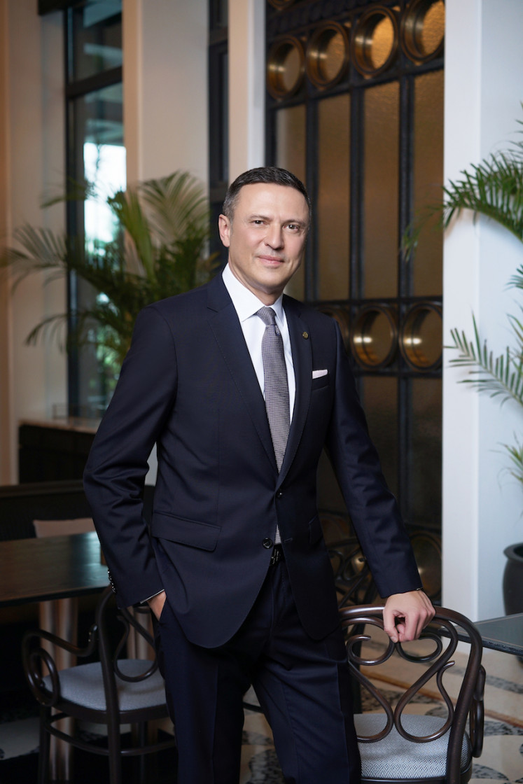 Tea for all: Alexander Poindl, the General Manager of The Langham, Jakarta, affirms that ALICE is open to anyone and not just the elites. (Photo Courtesy of The Langham, Jakarta)