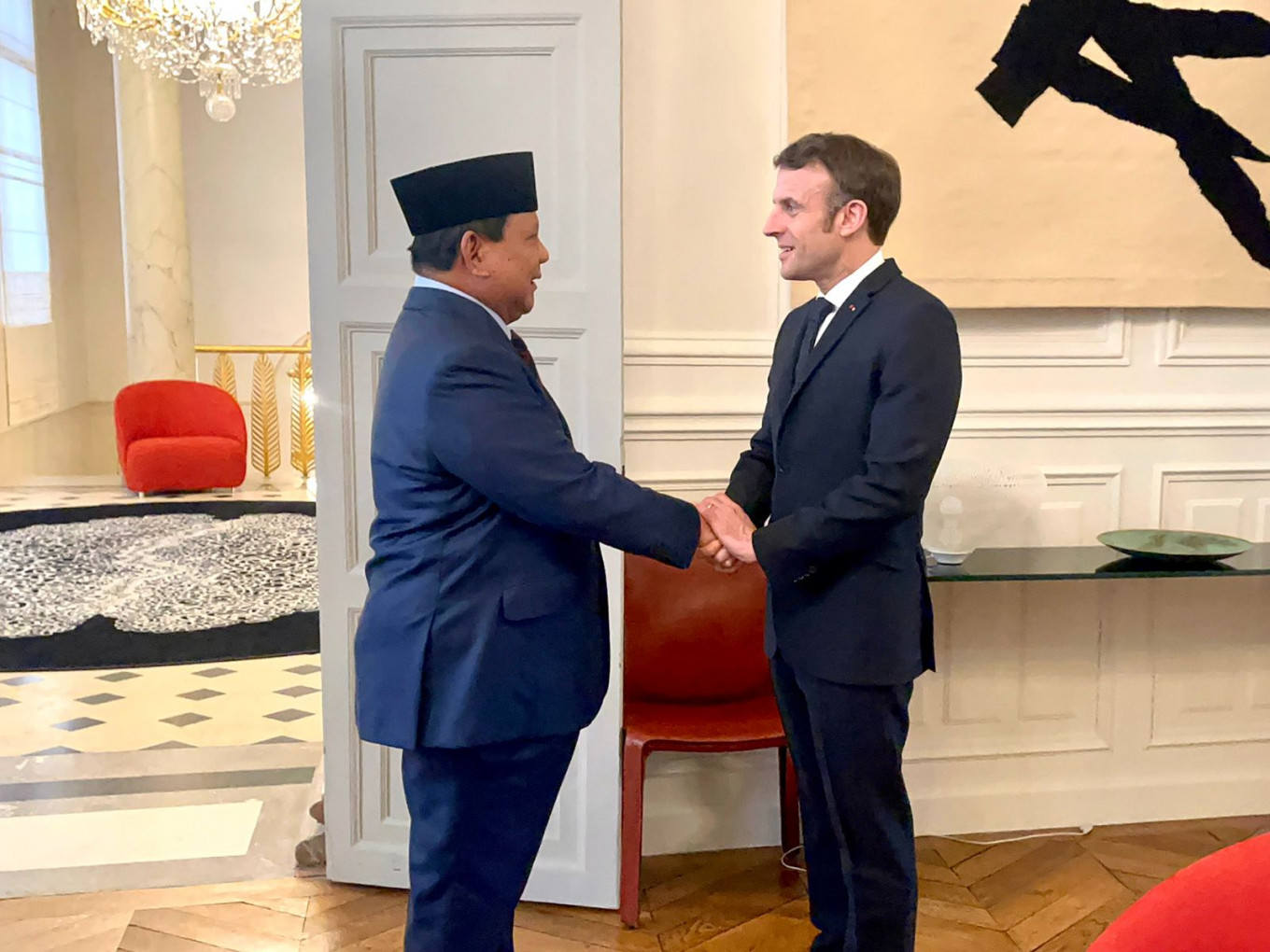 Prabowo talks defense cooperation with Macron, MBS – Politics