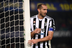 Juventus' Italian defender Giorgio Chiellini looks on during the Italian Serie A football match between Hellas Verona and Juventus on October 30, 2021 at the Bentegodi stadium in Verona. 