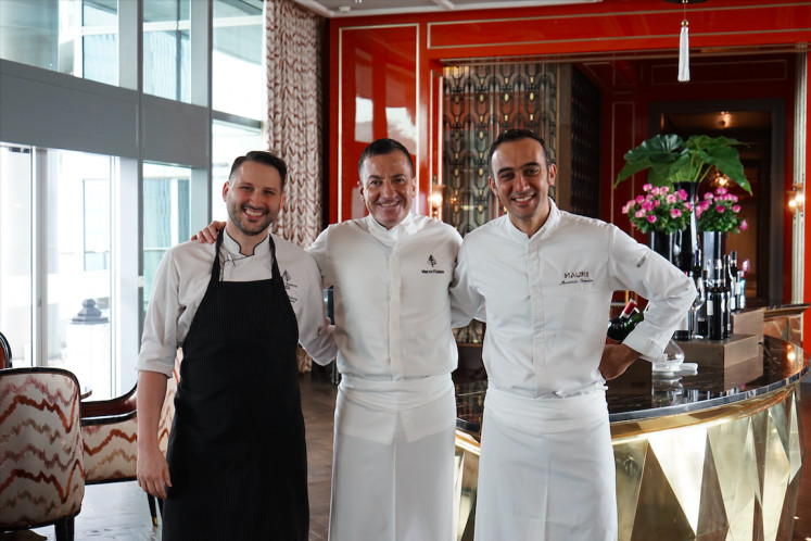 Puglia trio: Maurizio Bombino (right), the chef-owner of award-winning Mauri Restaurant in Seminyak, has teamed up with the Four Seasons Jakarta's executive chef Marco Violano (center) and executive pastry chef Lorenzo Sollecito to present The Puglia Trilogy. (Courtesy of Four Seasons Hotel Jakarta)