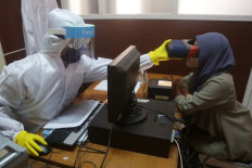 Information asymmetries and personal data protection  